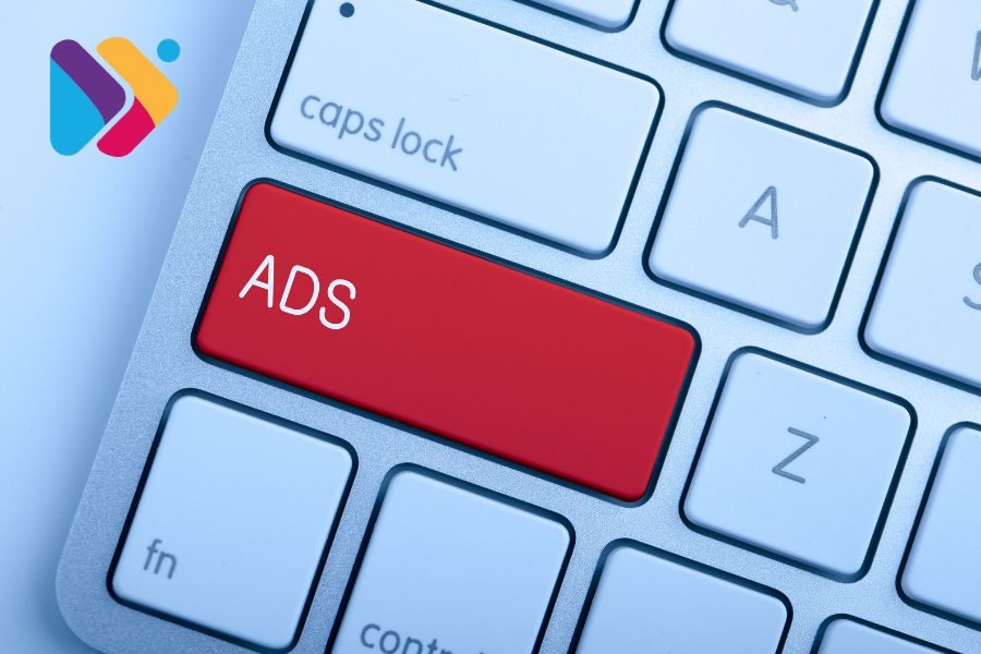 Painel deAds com gráficos de desempenho e relatórios de campanhas