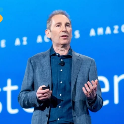 Andy Jassy, CEO da Amazon, fala sobre reestruturação e demissões.
